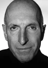 Ричард Стрэйндж