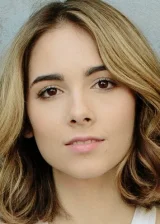 Хейли Пуллос