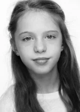 Миа Фаркасовска