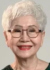 Уша Сеамкхум