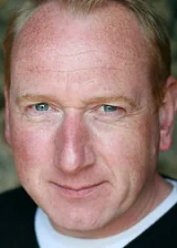 Эдриан Скарборо