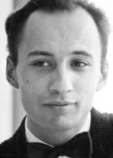 Уриель Луфт