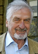 Manfred Tsetche