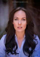 Дженнифер Боннер