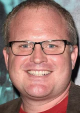 Дерек Колстад