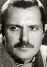 Евгений Лазарев