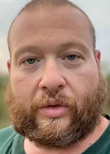 Экшен Бронсон