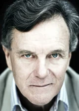 Николас Хэммонд