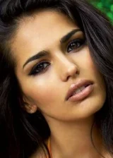 Сара Саламо