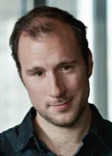 Росс Армстронг