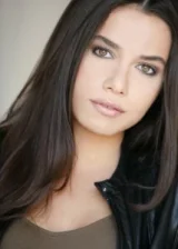 Белла Поупэ