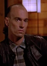 Стивен Ламберт