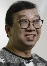 Yun Lun