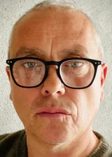 Маркус Адамс