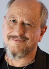 Даниэль Араос