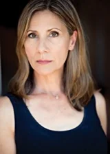 Зои Каридес