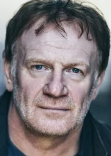 Марк Льюис Джонс