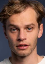 Эйдан Скотт