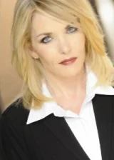 Лори Каммингс