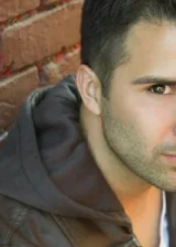 Мика Лайонс