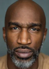 Роджер Аджогбе