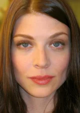 Эмбер Бенсон