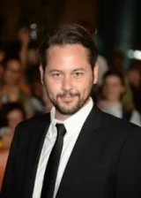 Джонатан Собол