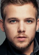 Макс Тириот