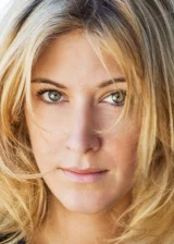 Аманда Штерс