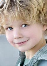 Райли Стюарт