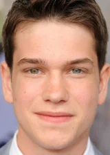 Лиам Джеймс