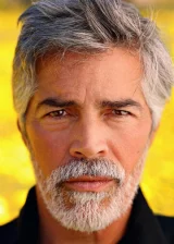 Эсай Моралес