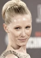 Сюзанна Вуэст