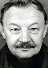 Михаил Кононов