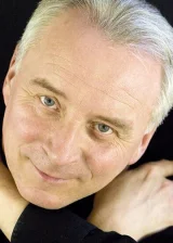 Виктор Манаев