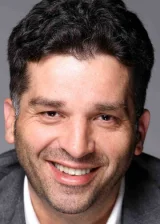 Данис Танович