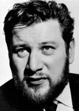 Питер Устинов