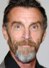 Джон Гловер