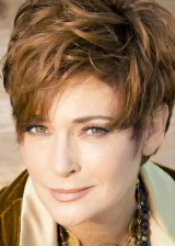 Кэролин Хеннеси