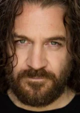 Адам Джонсон