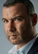 Лив Шрайбер