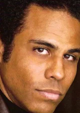 Адам Лазарр-Уайт