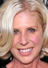 Кэлли Кхури