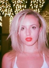 Александрия Ли