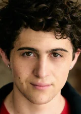 Эндрю Эстор