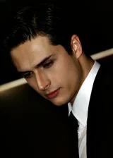 Гёкхан Кесер