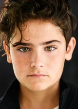 Эзра Джеймс Лерарио