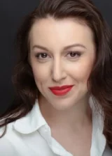 Леа Робертс