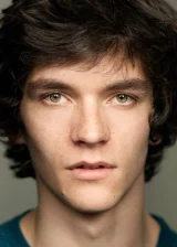 Финн Уайтхед