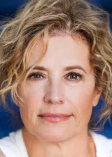 Нэнси Трэвис